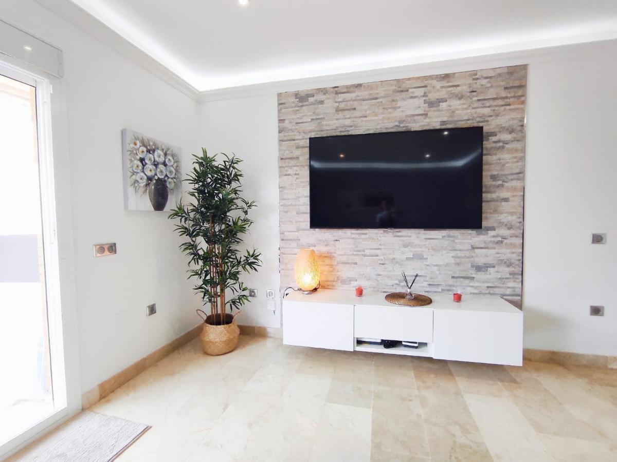 Magnifique Appartement A 5 Min A Pied De La Plage Benalmádena Exterior photo